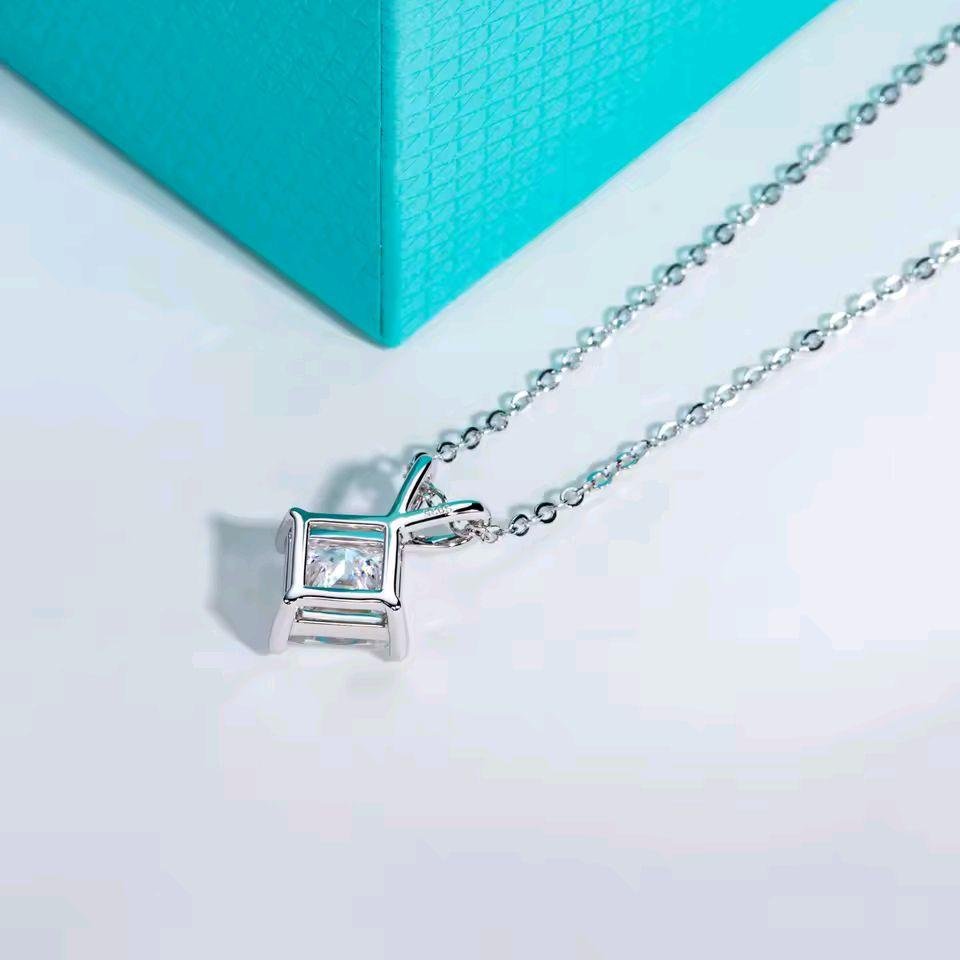 020255ab57dc40ecbbb943c3ead66c64~ Moissanite Kalung Pria Wanita : Princess Cut D Color Pendant Necklace 925 Sterling Silver - Image 3