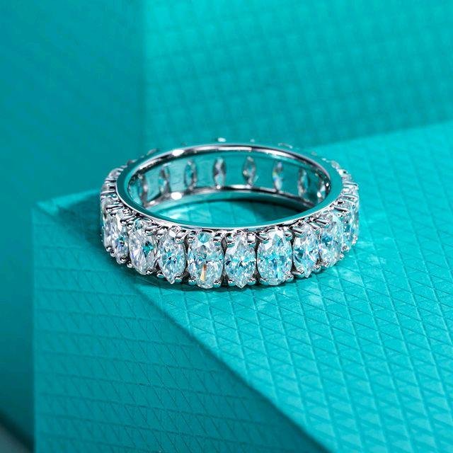 070dd87f3a574b429492aee08693eb1b~ Moissanite Cincin Pria Wanita : 0.3ct Oval & 0.2ct Marquise D Color 925 Sterling Silver Wedding Band Eternity Ring - Image 3