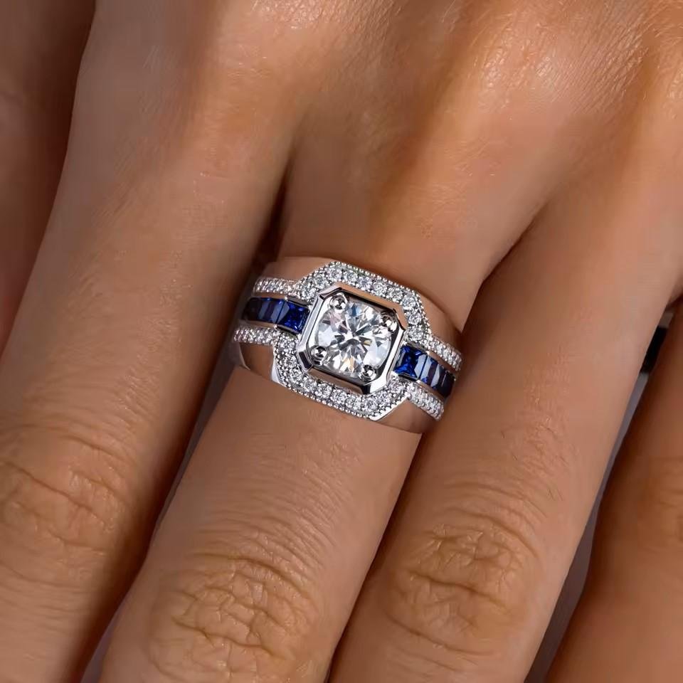 41fbb05d46a34352a2c005e21e6ea62b~tplv-aphluv4xwc-origin-jpeg Moissanite Cincin Pria Wanita : 1ct D Color Men's Ring 925 Sterling Silver Gold Plated Retro Luxury Lab Created Diamond Engagement Ring - Image 5