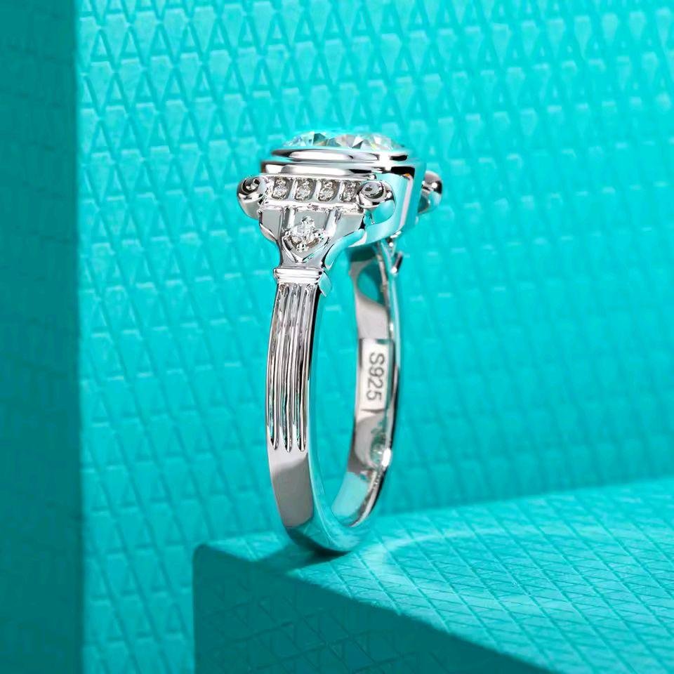 43f990b64bf6474c9ca7d116e1b9b854~ Moissanite Cincin Pria Wanita : 2ct Cushion D Color 925 Sterling Silver Ring Roman Column Retro - Image 4