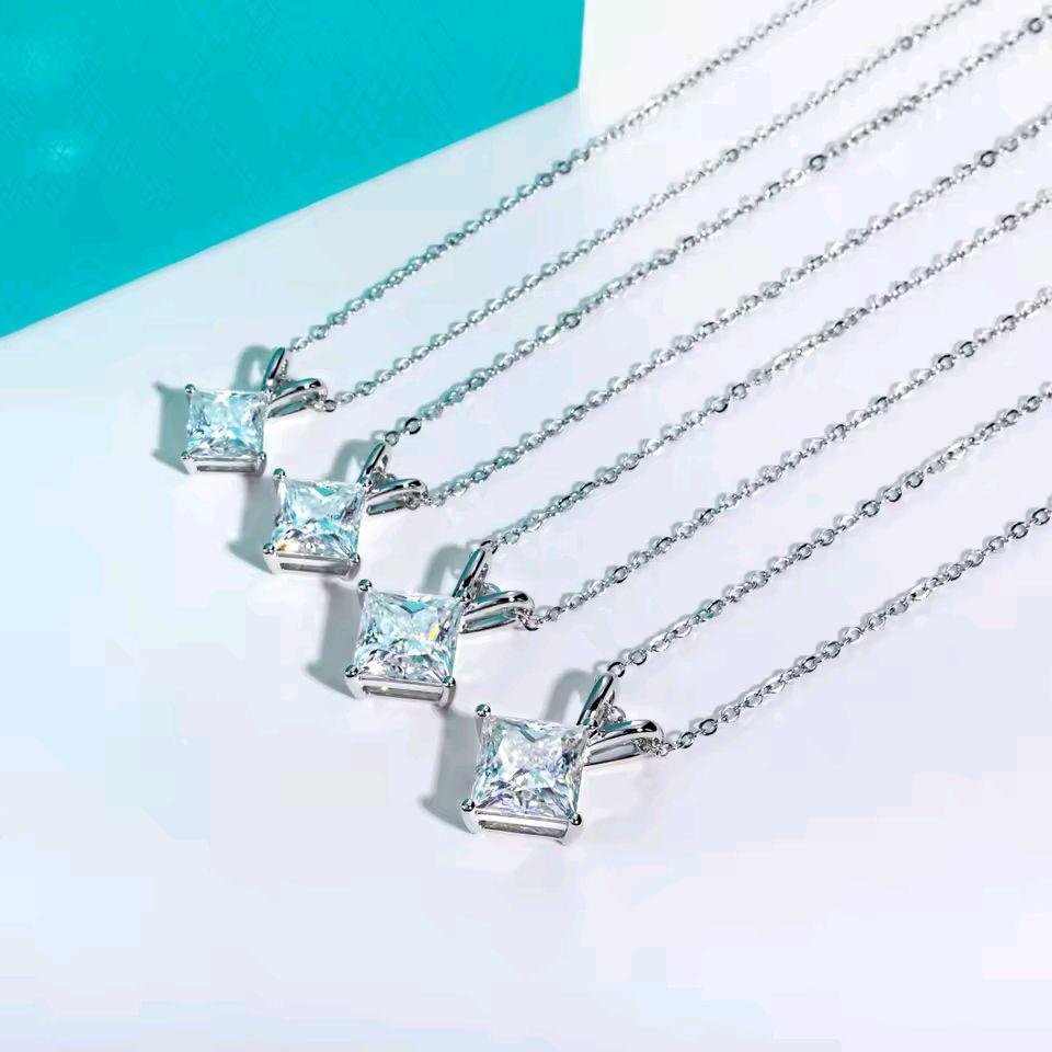 4b65edb0fb8d4e75962fe2622beed1c7~ Moissanite Kalung Pria Wanita : Princess Cut D Color Pendant Necklace 925 Sterling Silver - Image 5