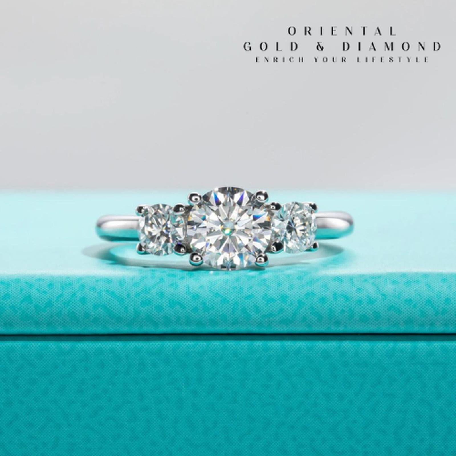 884ded3d-6df7-4f3c-940d-3be151f365bf Moissanite Cincin Pria Wanita : 1.6ct D Color Engagement Rings Women 925 Sterling Silver