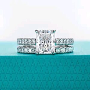 Moissanite Cincin Pria Wanita : 4.042ct (Main Stone 3ct) Radiant Cut D Color Bridal Ring Set baru